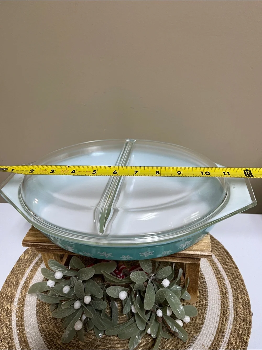 Pyrex VTG 1.5 QT Snowflake Turquoise Print Divided Baking Dish